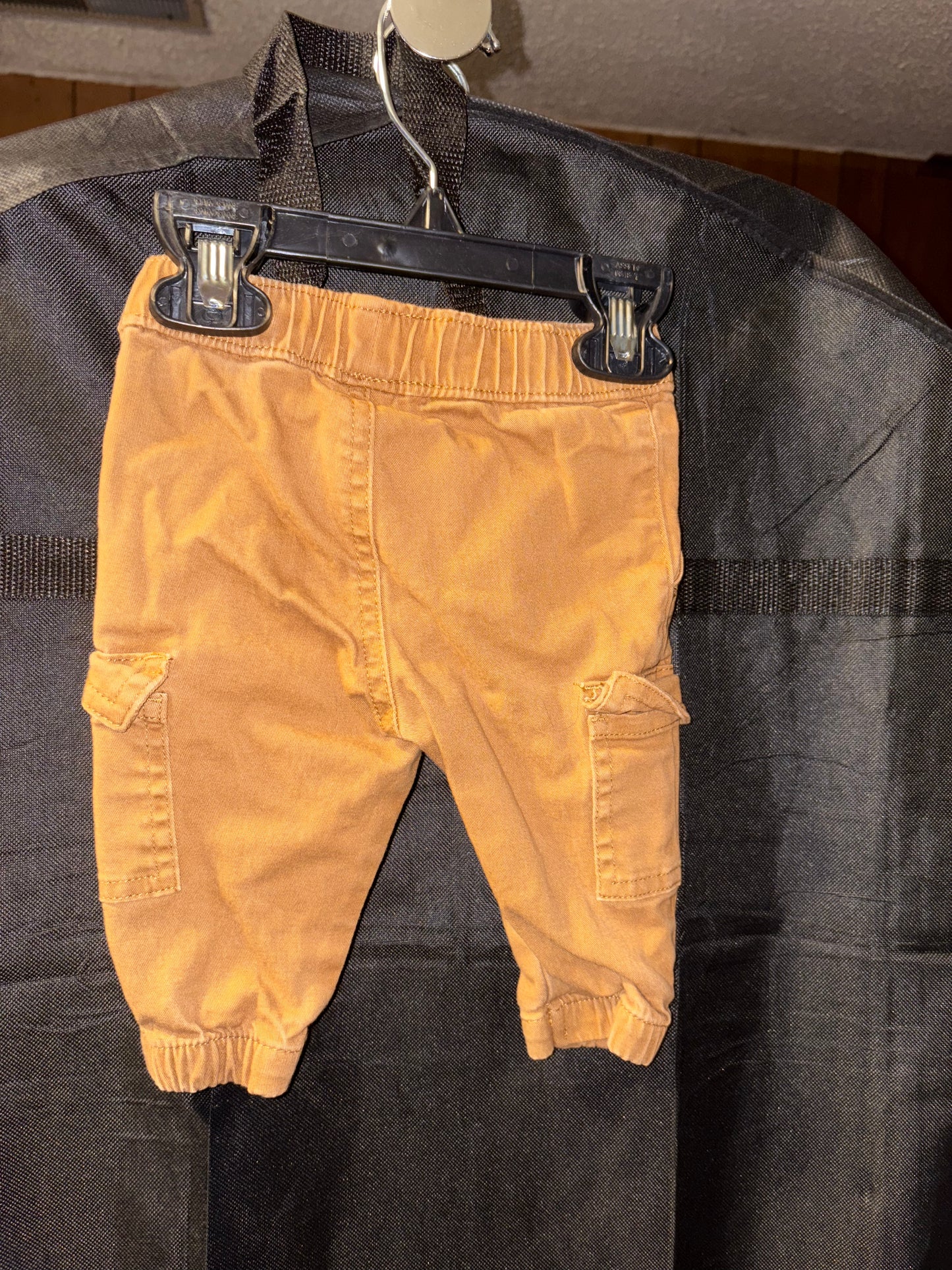 3-6 month GARANIMALS brand khaki cargo pants