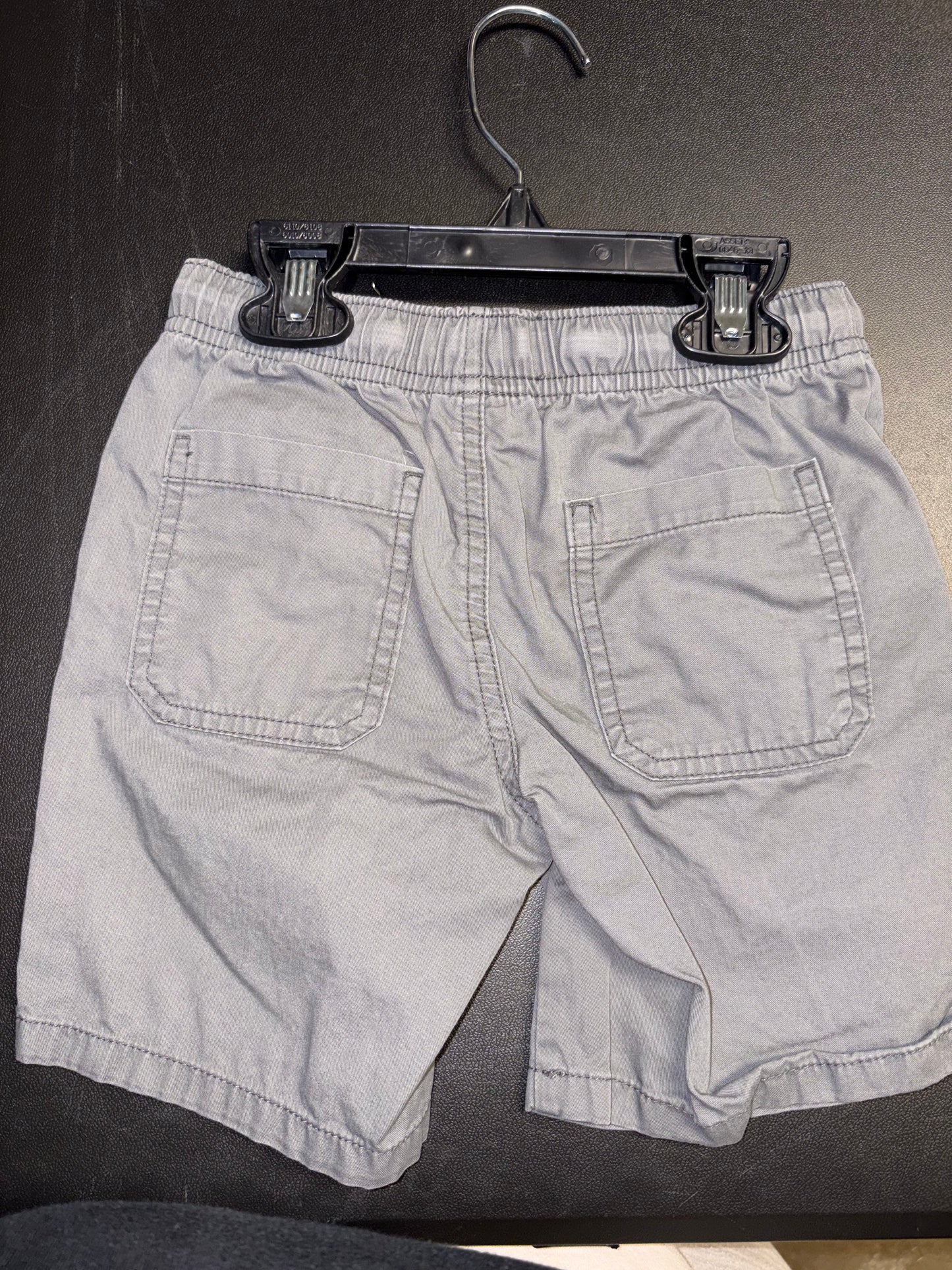 Size 4T, Cat & Jack Brand, Gray shorts