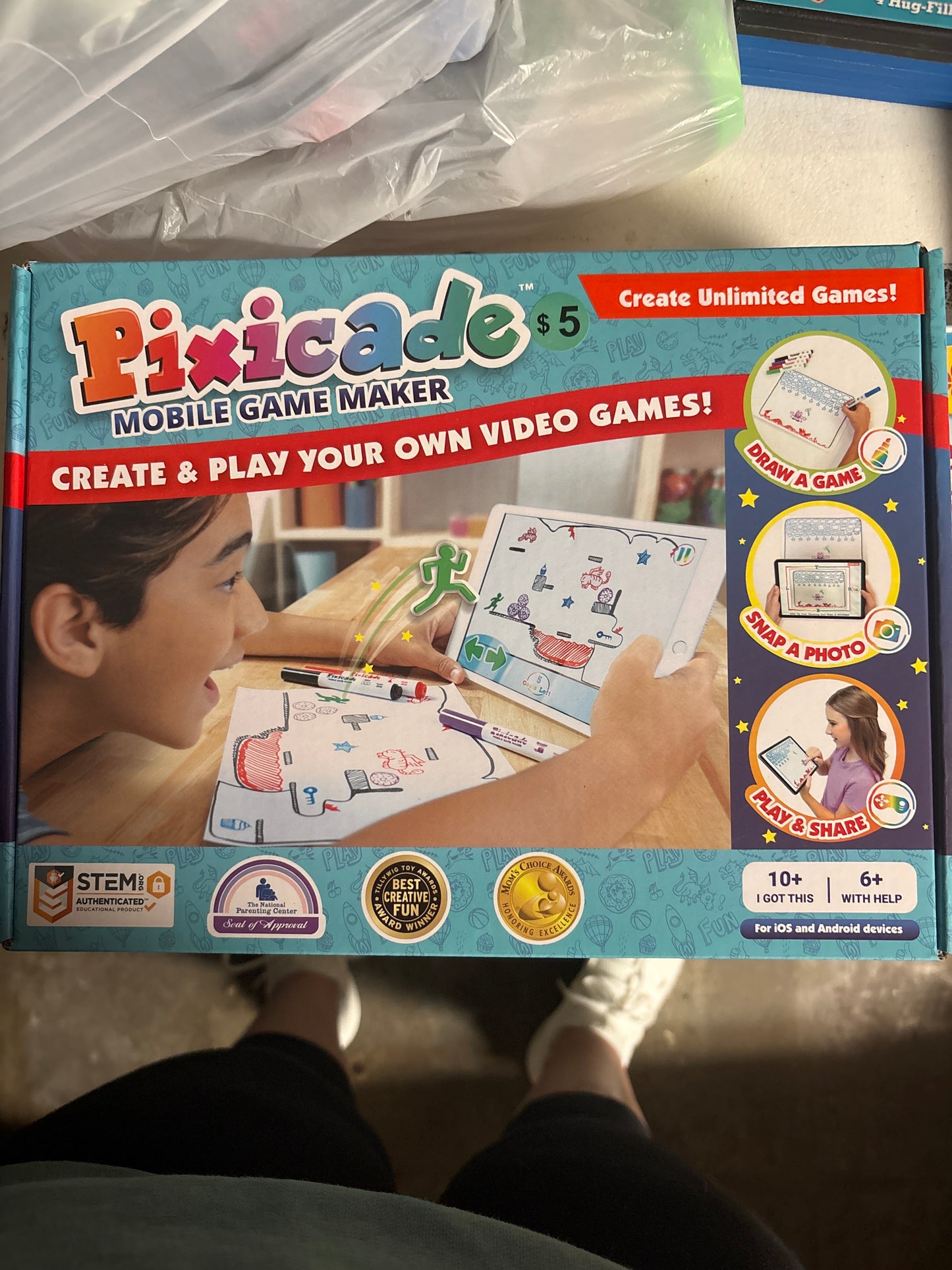 Pixicade mobile game maker - New