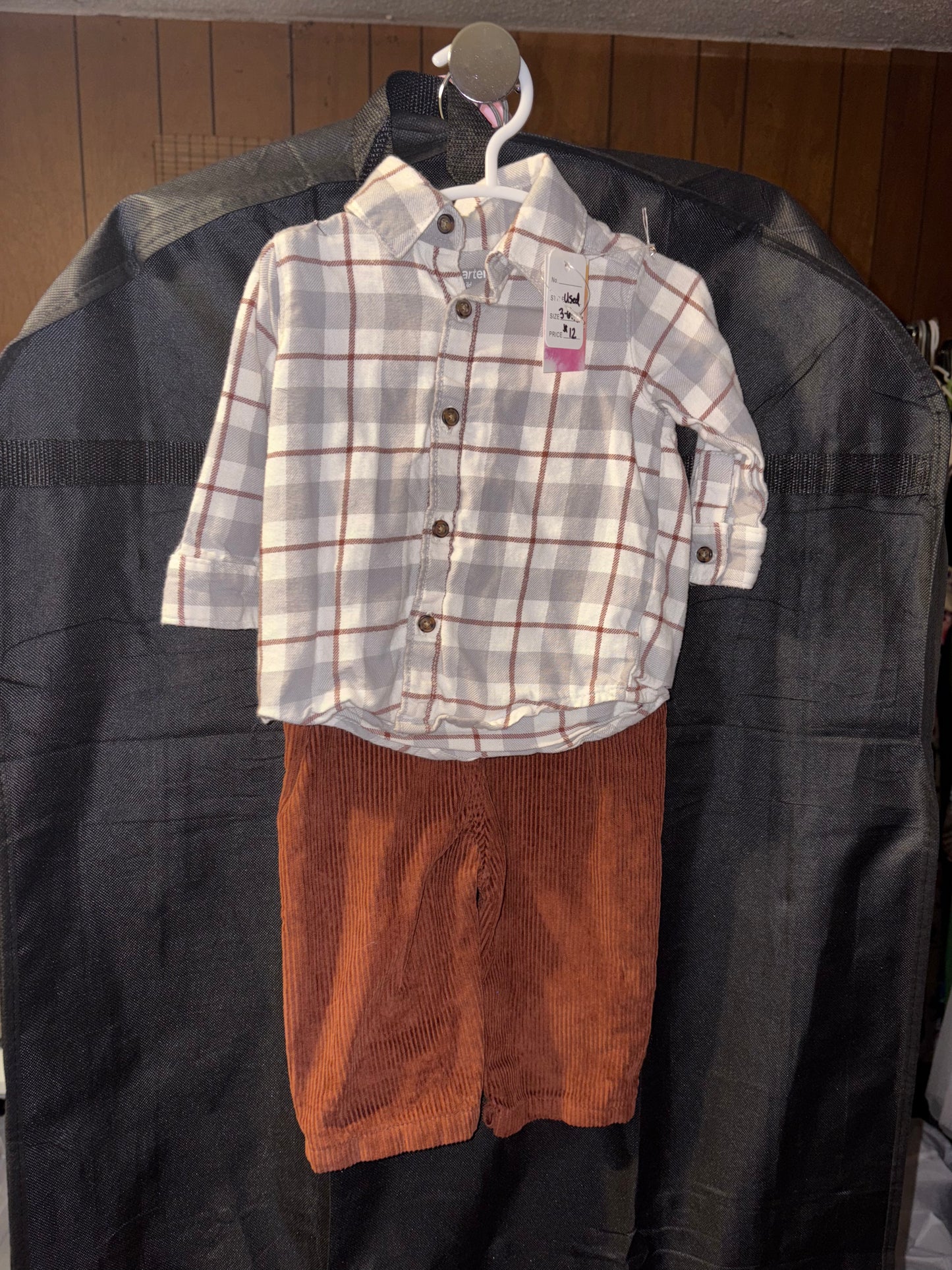 3-6 month Carter’s brand boy outfit