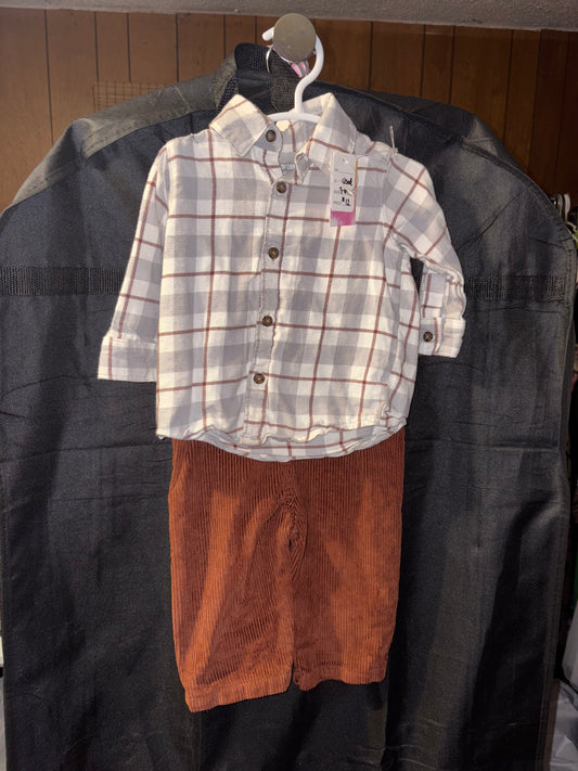3-6 month Carter’s brand boy outfit