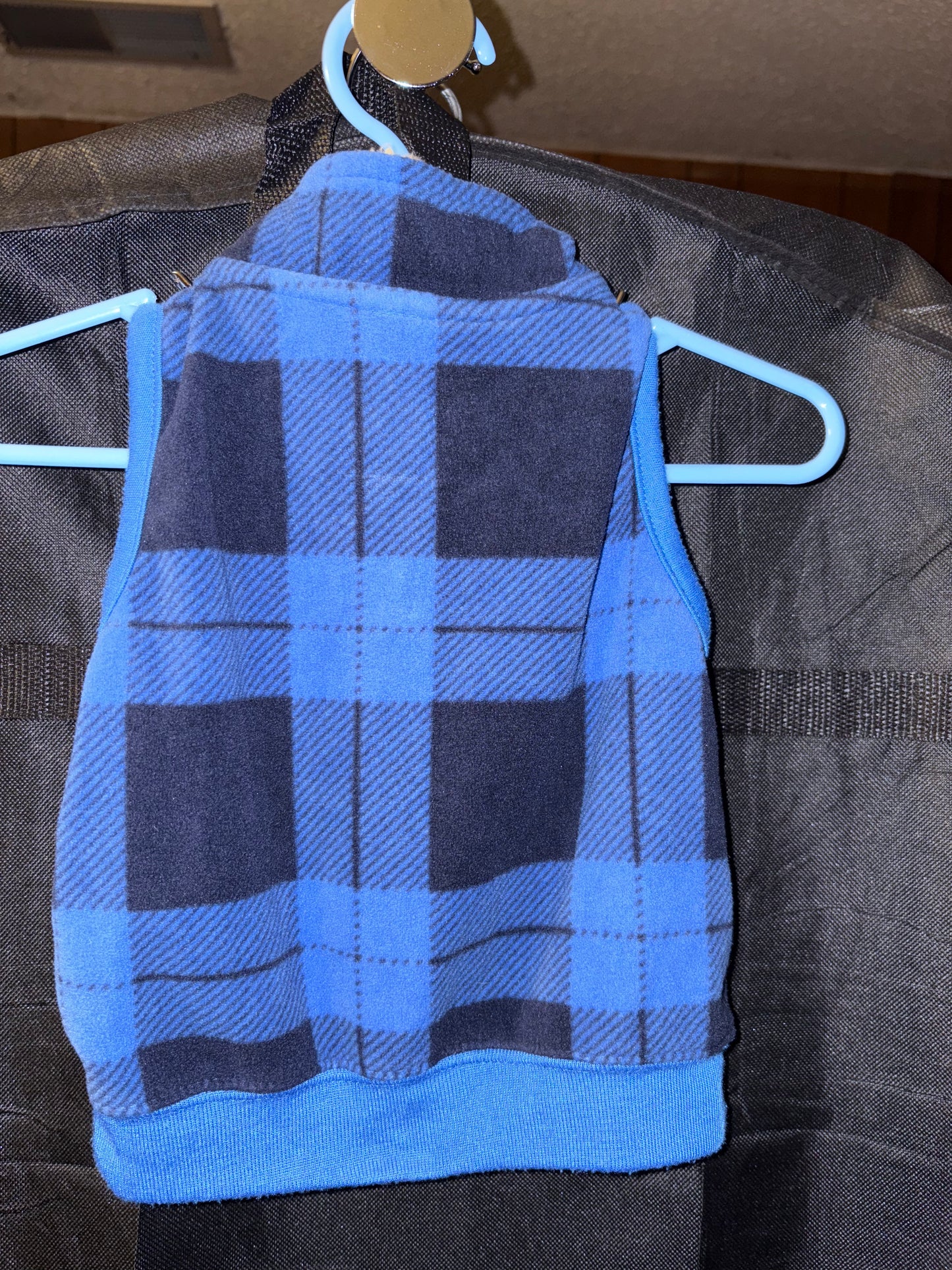 6 month boys, Carters, blue buffalo plaid vest ￼