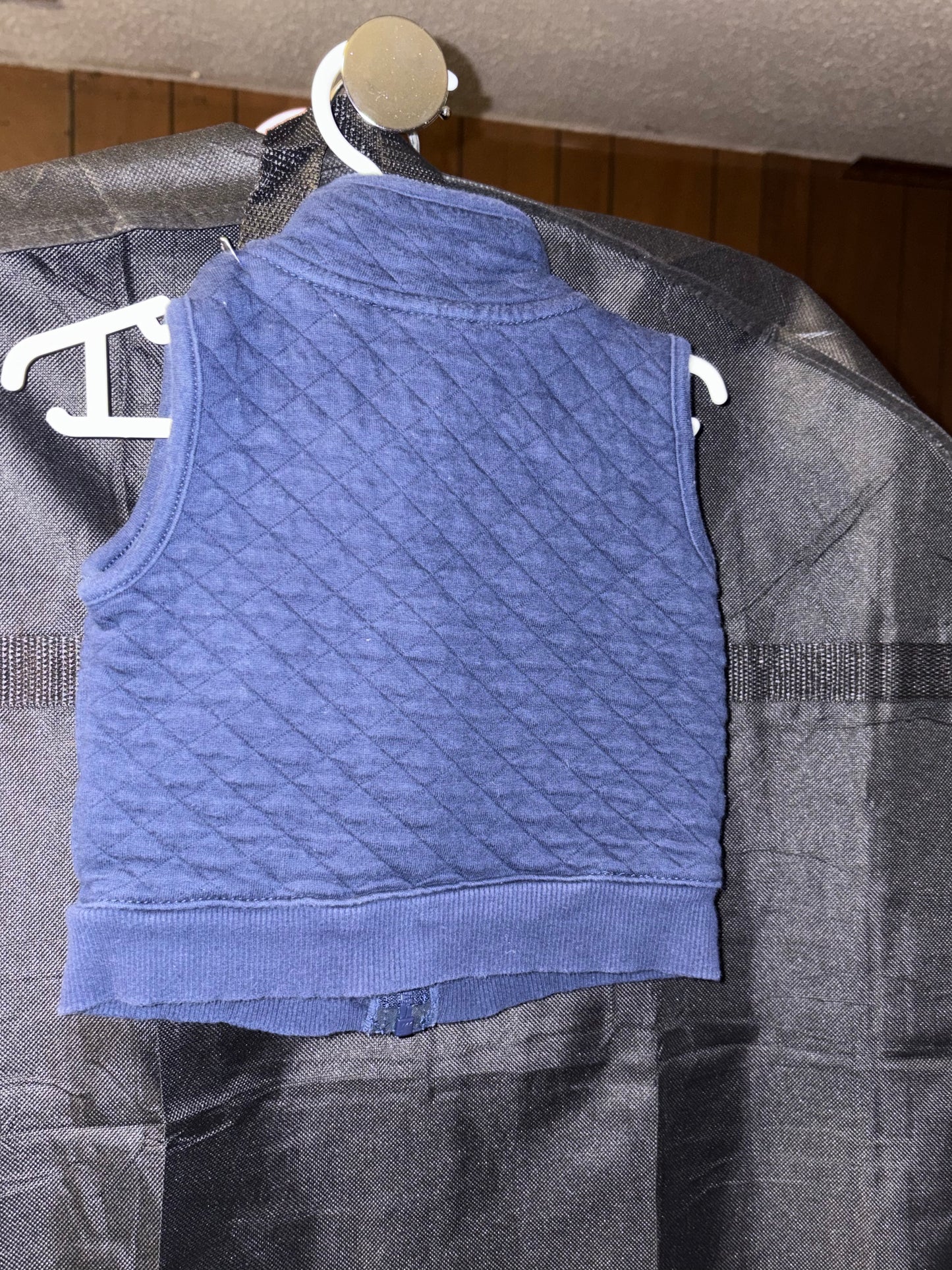 6 months, Boys, Carter’s brand, navy quilted vest
