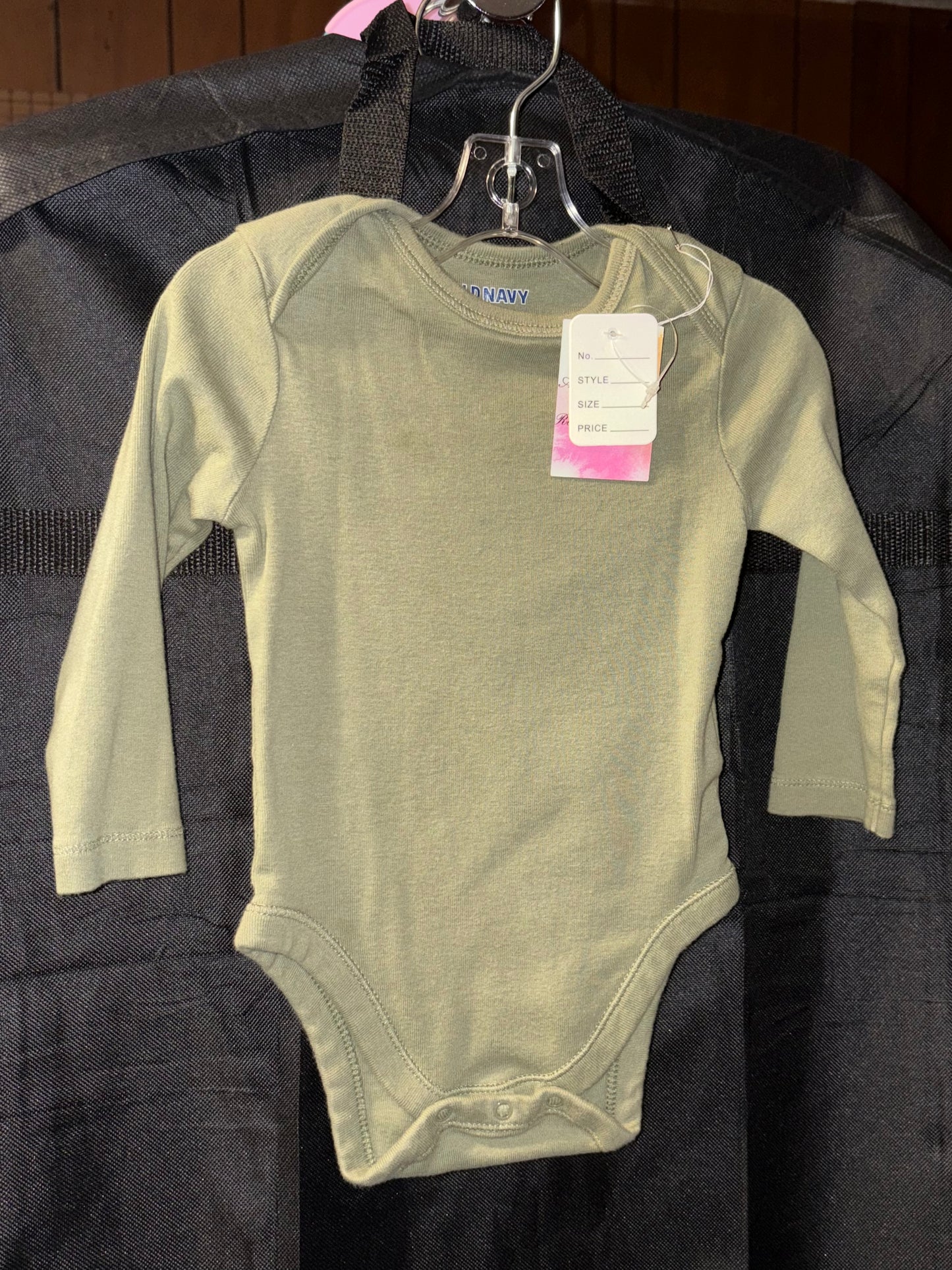 6-12 month, boys Old Navy, Olive Green Onesie