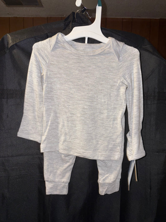 NWT 3 month Gray long sleeved outfit