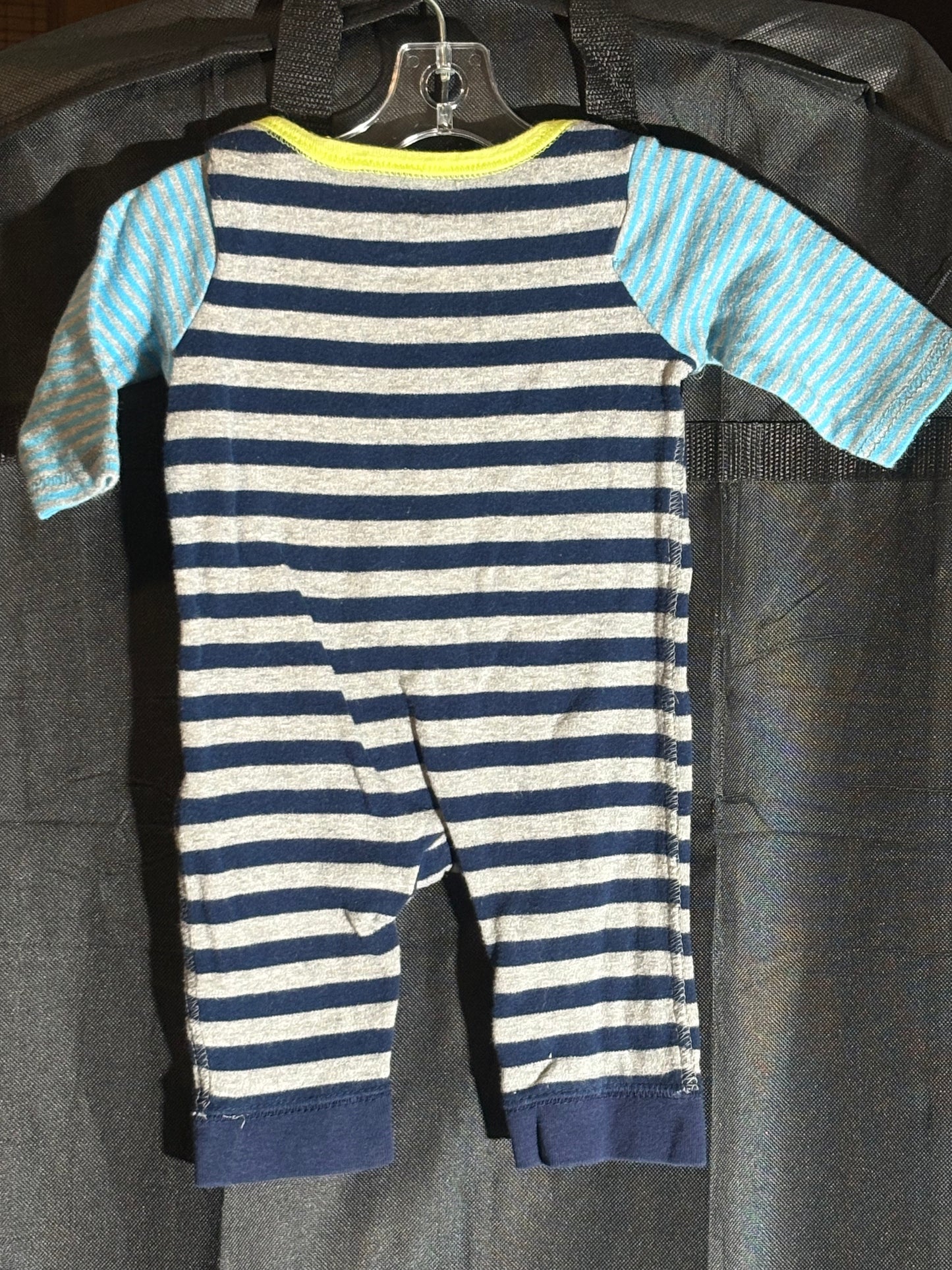 Size 0-3 month, Circo brand, footless jumper