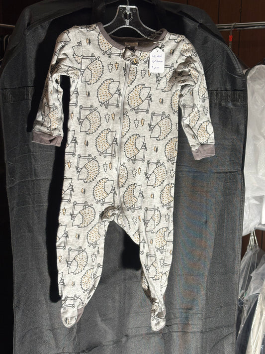 Size 6-9 month, Gerber sleeper, Gray with hedgehog on scooter design