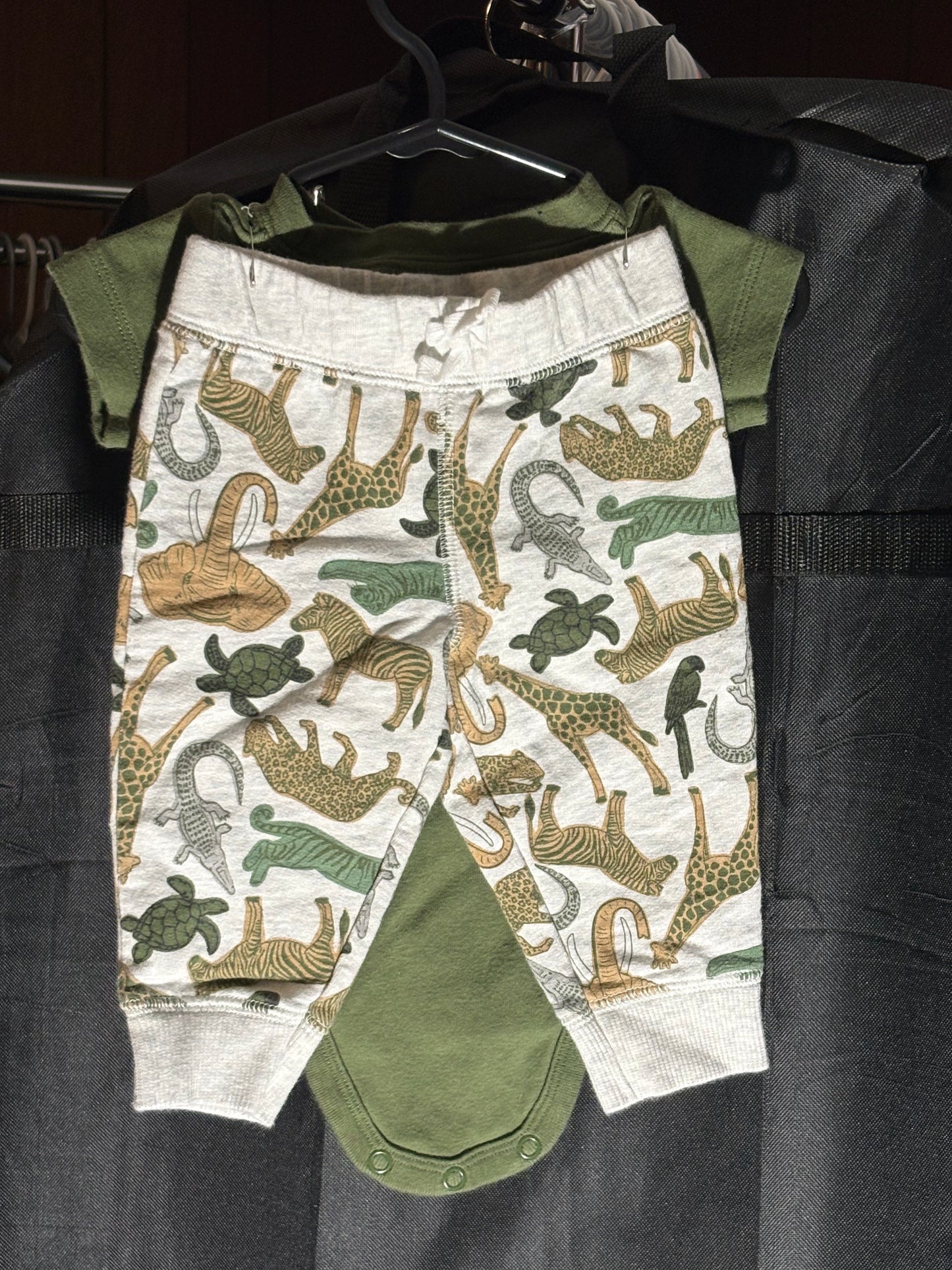 Size 6 month, Carters Brand outfit
