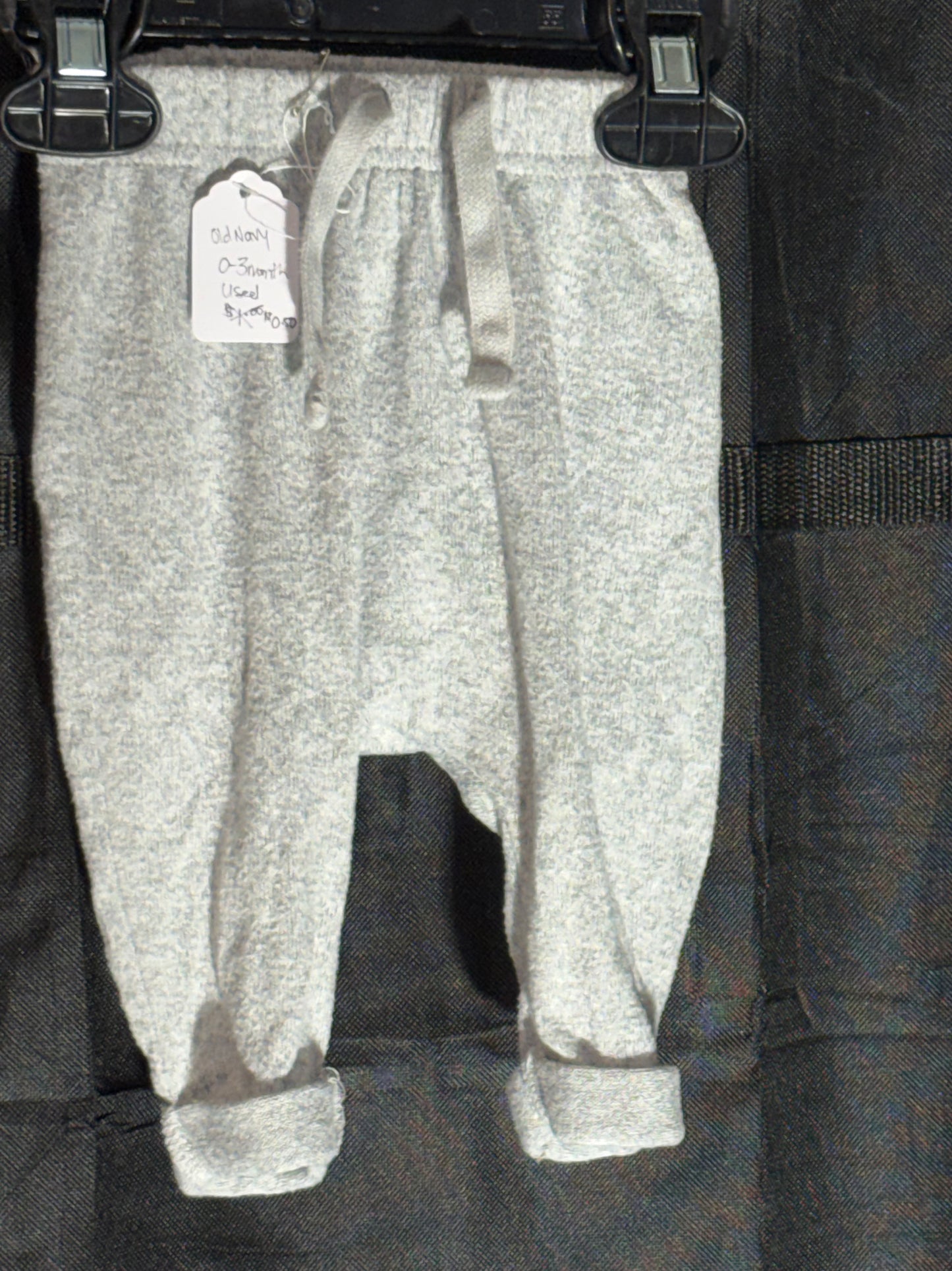 Size 0-3 month, Old Navy, knit gray pants