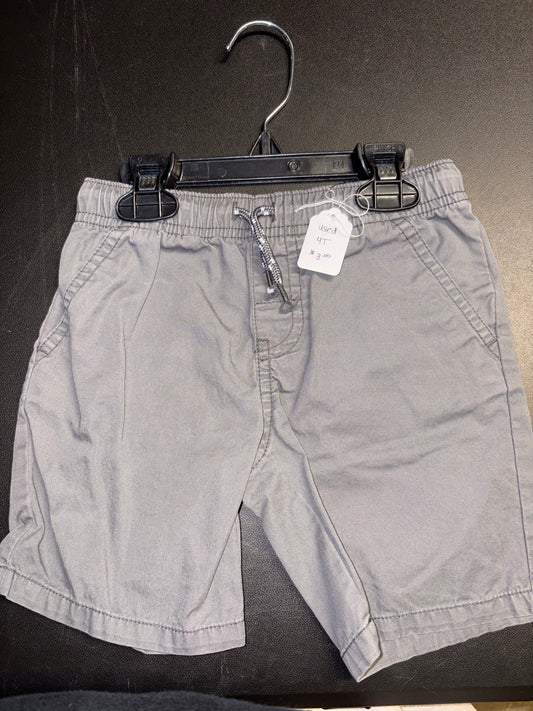 Size 4T, Cat & Jack Brand, Gray shorts