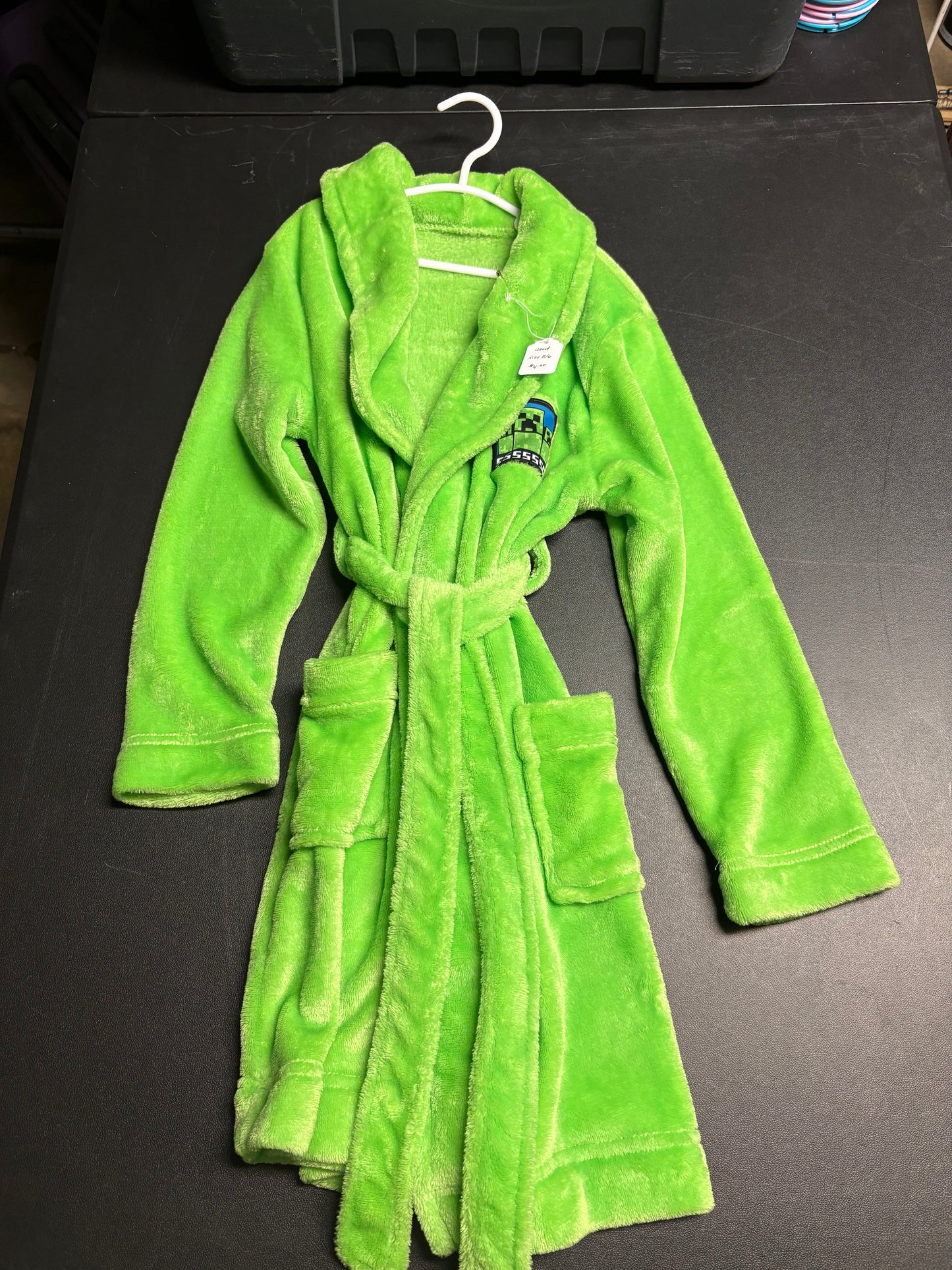 Size 5/6 Minecraft Robe