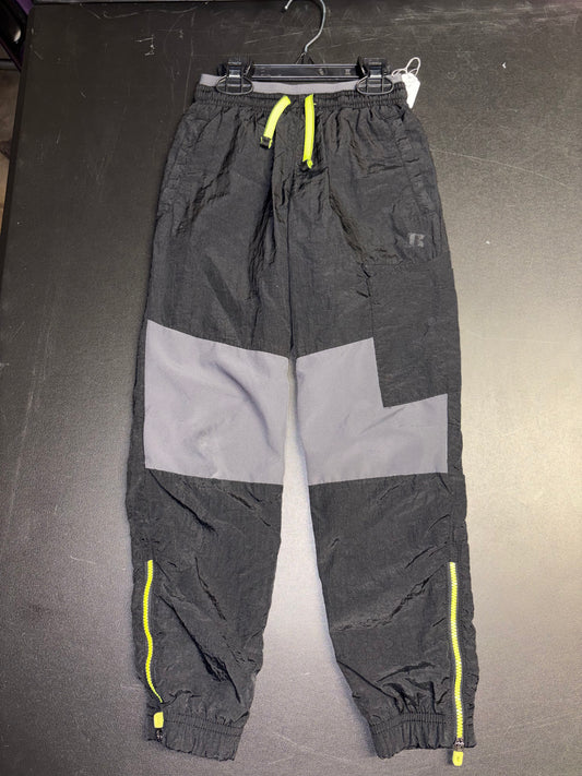Size 6/7 Youth, Black/Gray wind pants