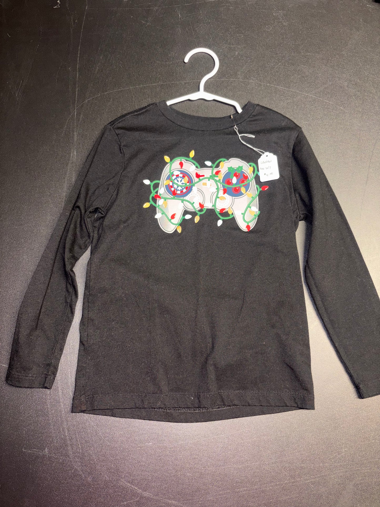 Size 6/7 Youth, Christmas Gamer Long sleeved shirt, black