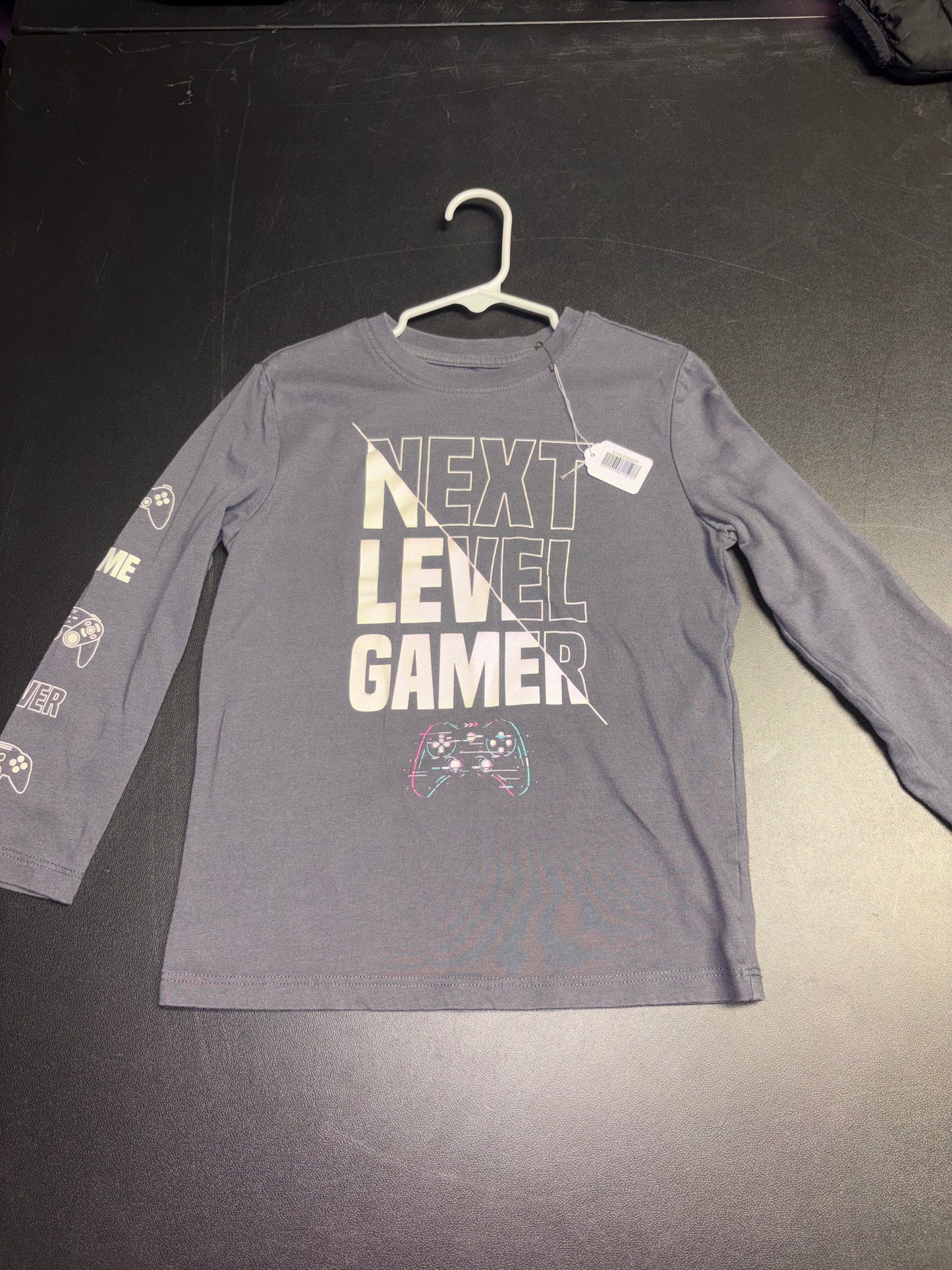 Size 6/7 Youth, Gray Gamer shirt