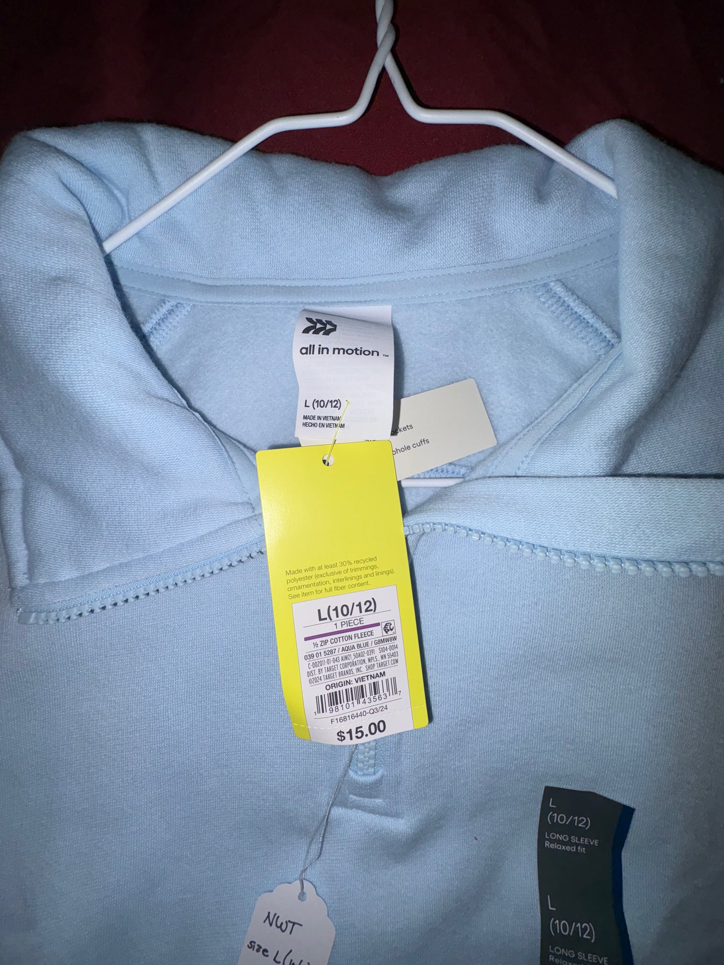 Size 10/12 Girls Light Blue crop pullover NWT - all in motion brand