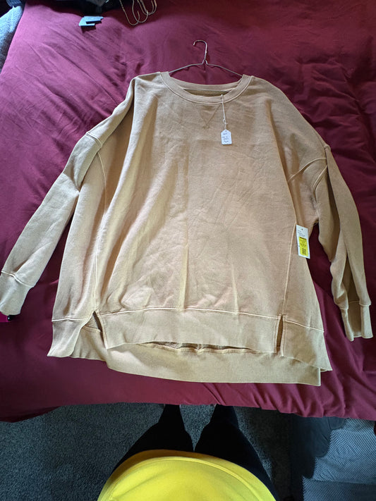 Size Women’s 1X, SO brand, NWT, khaki color originally $34.99￼