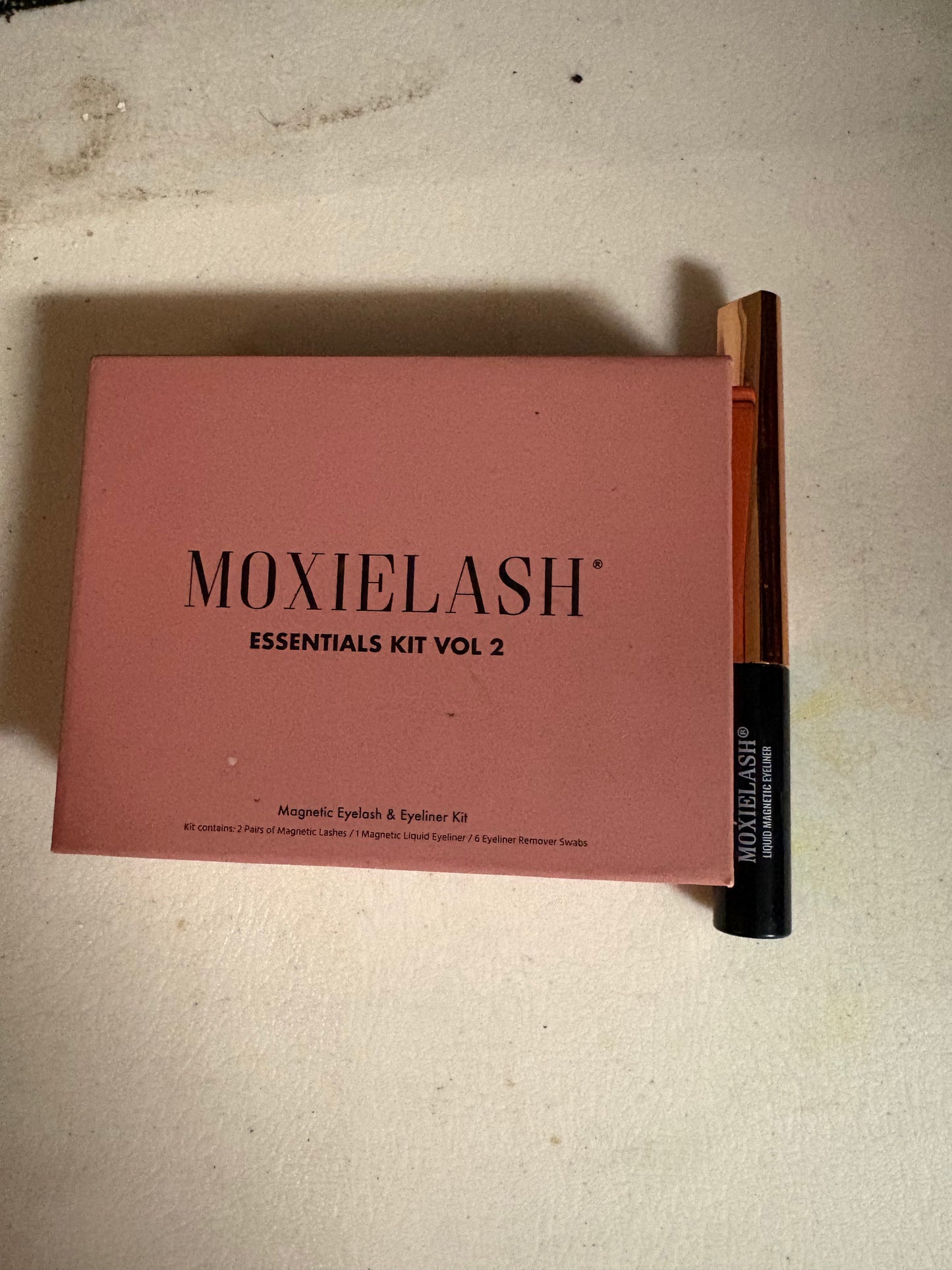Moxie Lashes with liner