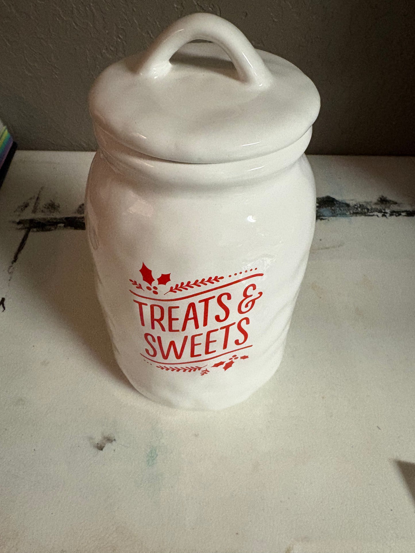 Hallmark Treats & Sweets ceramic jar with lid