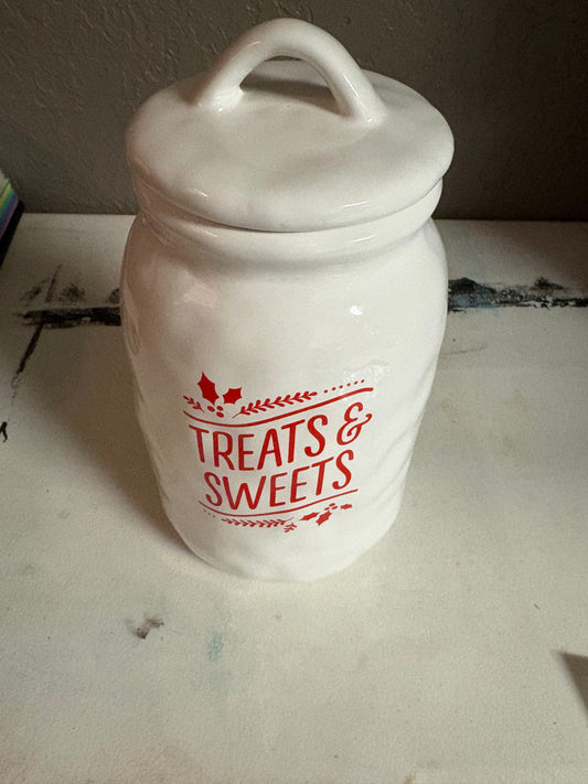 Hallmark Treats & Sweets ceramic jar with lid